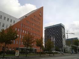 BlockchainTech2's tweet image. On the 15th of May, we will be hosting our #blockchain meetup with @RabobankGroup in #Groningen. We are delighted to have several BC specialists such as @hiddejan and #ClaudiaTerpstra give the hands-on sessions during this evening. Sign up now: goo.gl/xBrGQ4 @thmensen