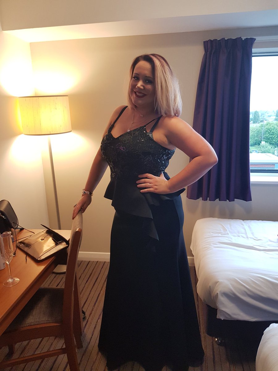 j_d_babes's tweet photo. Had a fabulous night at the #georginaball celebrating 20 years of C4 Georgina Unit. Back to hoody and trainers today though #comfys https://t.co/dboD8lY8pB