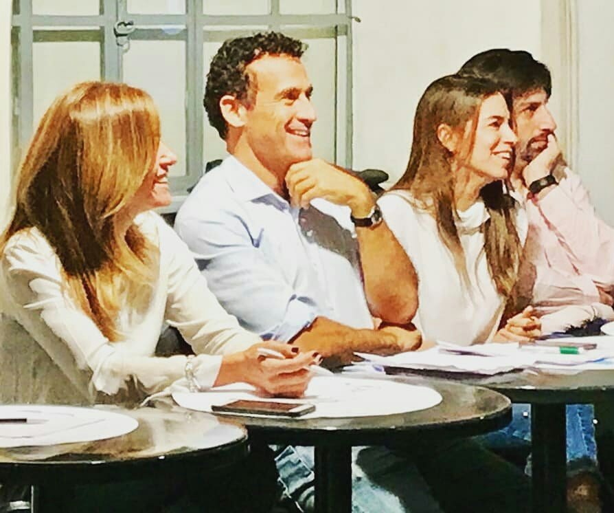 cjlencinas's tweet photo. #BuenSabado #Ahora lanzamiento #GrupoCallao Centro Cultural Caras y Caretas @alferdez con @gjustochaves @vtolosapaz @natdesOK https://t.co/njnEoWdbOm