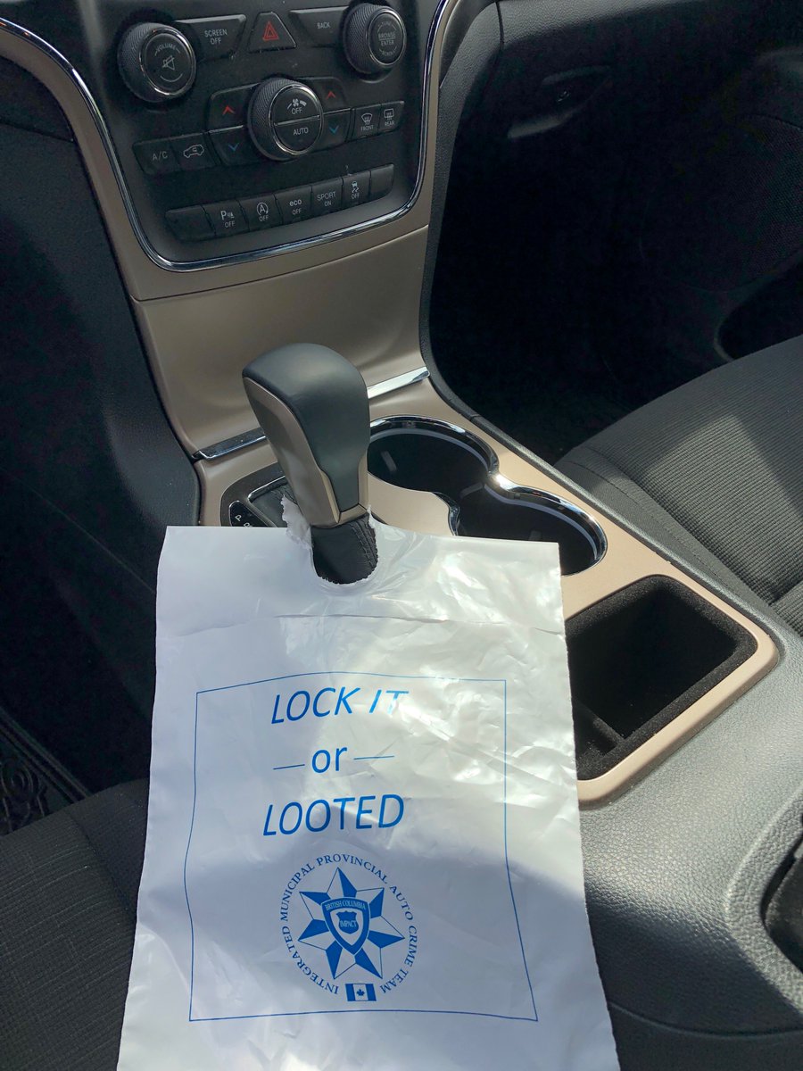 IMPACTautocrime's tweet image. Going to the #RBCCup opening day? Come chat with  @RoadSafetyMan1and @AntiThiefChief to learn more about #autocrime and #roadsafety.
Don't your @officialbaitcar  giveaway.
@icbc @9PMRoutine1 @Chiefs_Hockey #baitcar #LockitorLooted #ROAD2RBC  #SmartHockey