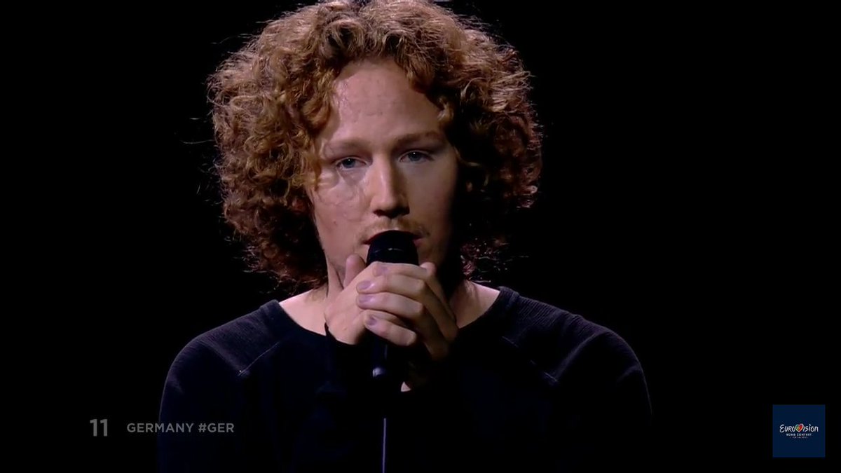 Elizabeth_yl's tweet photo. #Eurovision
Кудрявый Эд Ширан https://t.co/283mMDQb8z