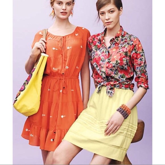 PinupBrooches's tweet photo. So good I had to share! Check out all the items I'm loving on @Poshmarkapp #poshmark #fashion #style #shopmycloset #mossimosupplyco #anthropologie: https://t.co/0kW9GoWG59 https://t.co/rKeH9Nuzx8