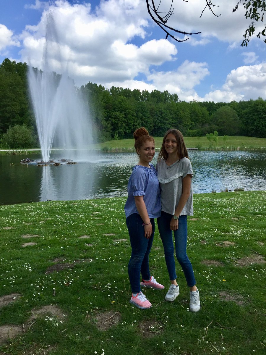 ozbcelia's tweet photo. Mon ❤️ @FlorineLob https://t.co/q6IYeVQcBp
