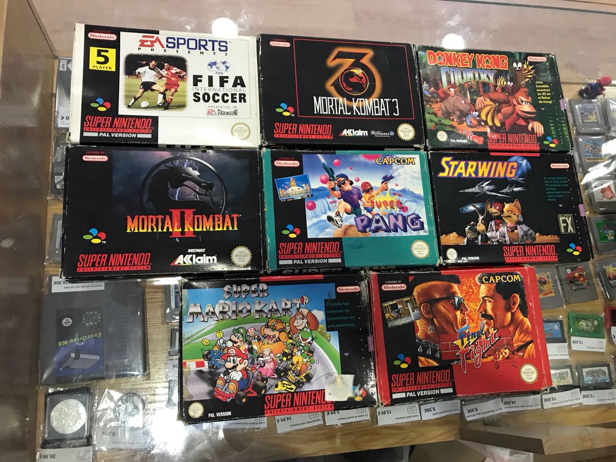 pixel_mundo's tweet image. Hemos recibido un pequeño lote para terminar bien la semana... #mastersystem1 #sega #8bits con juegos y #SuperNintendo #nintendo #16bits #elcerebrodelabestia y con juegos 😍😍😍 #finalfight #superpang #supermariokart #DonkeyKongCountry
 #retrogaminglife #retrogaming #mundopixel