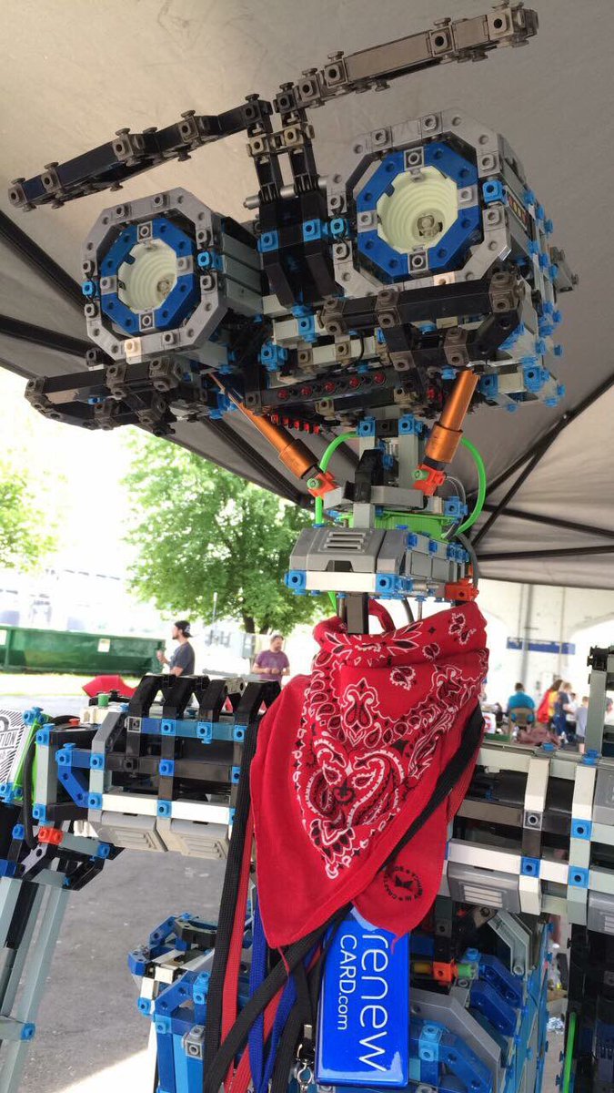 emily arthur tweet media