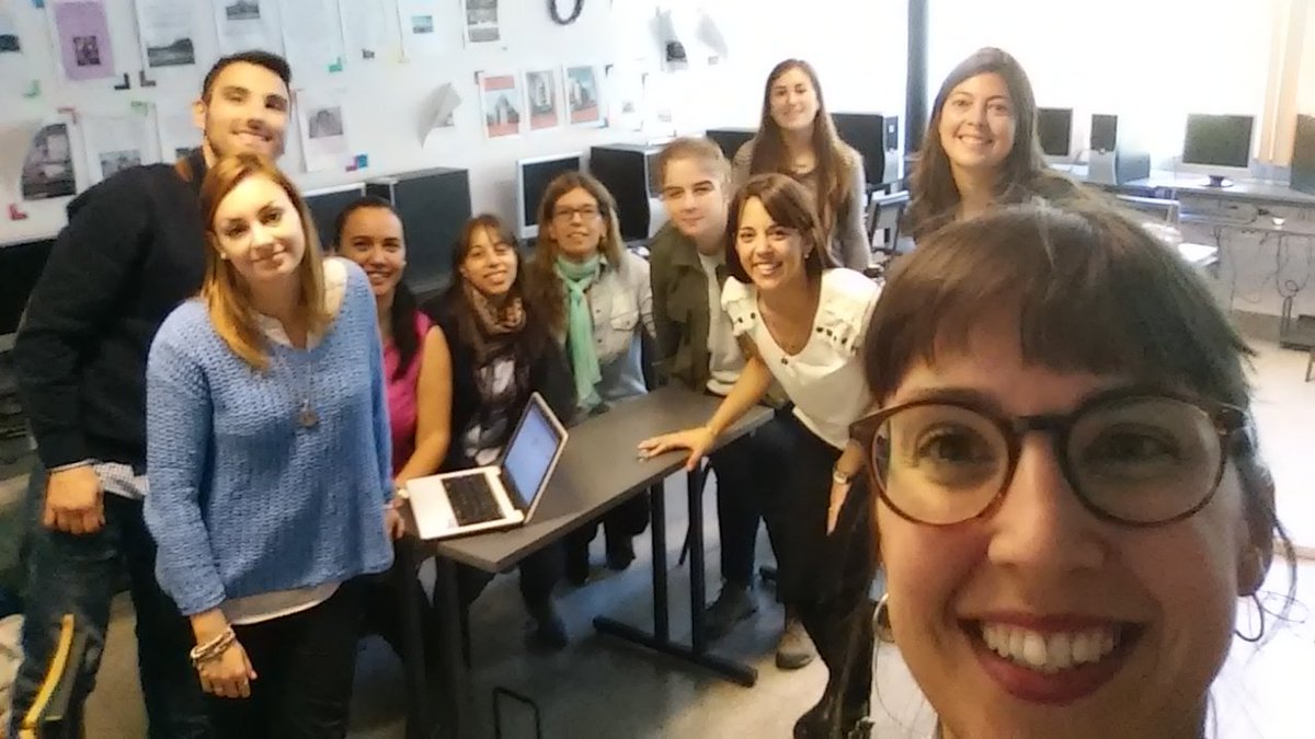noguera_paola1's tweet photo. Jornada de trabajo en el liceo n° 7. Taller con inspección de matemática. "Diálogo entre inclusión y TIC" @Plan_Ceibal @ces_Uruguay @ces_mat https://t.co/YFliBUsPs1