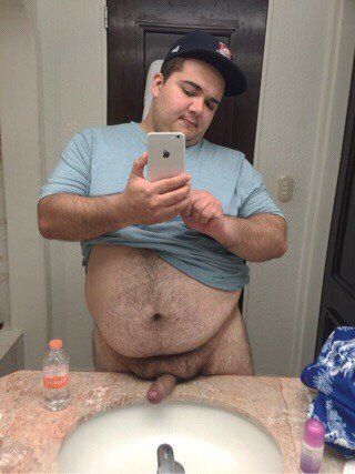 ertonycero's tweet photo. VERY HOT https://t.co/N7tNarRDeo