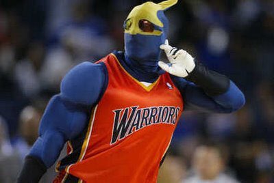 ItsLarryPotter's tweet photo. RIP Sadiki Fuller. A warriors legend gone too soon #DubNation #DoItForThunder https://t.co/yE0UPI2kXp