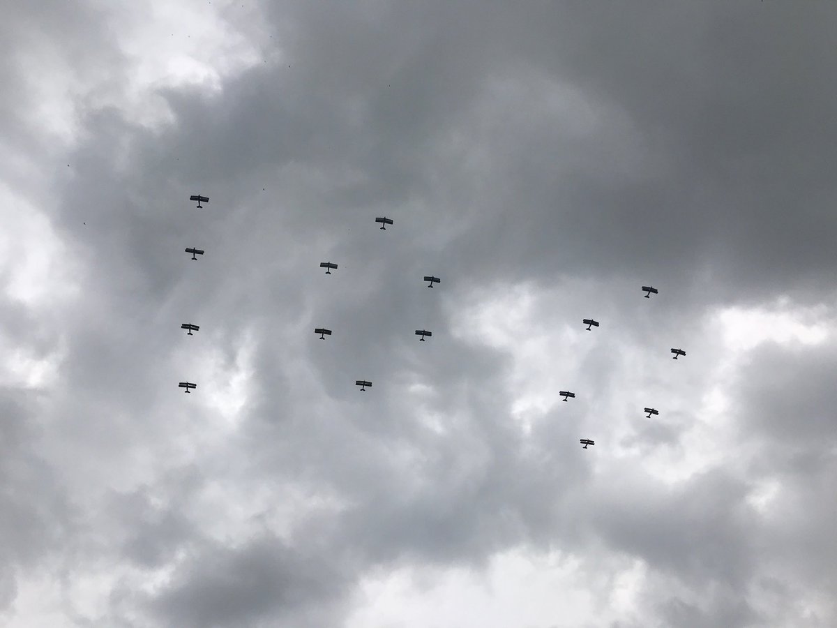 gentlemanjack66's tweet photo. Great day on the @fly2pole #RAF100 exped watching 16 @DeHavilland moths at #RAFHenlow even got a flight in one. Now at #RAFCranwell before flying Lincolnshire tomorrow @RoyalAirForce @RAFBF @EndeavourFund @H4H_SR https://t.co/SXwm2zWoQb