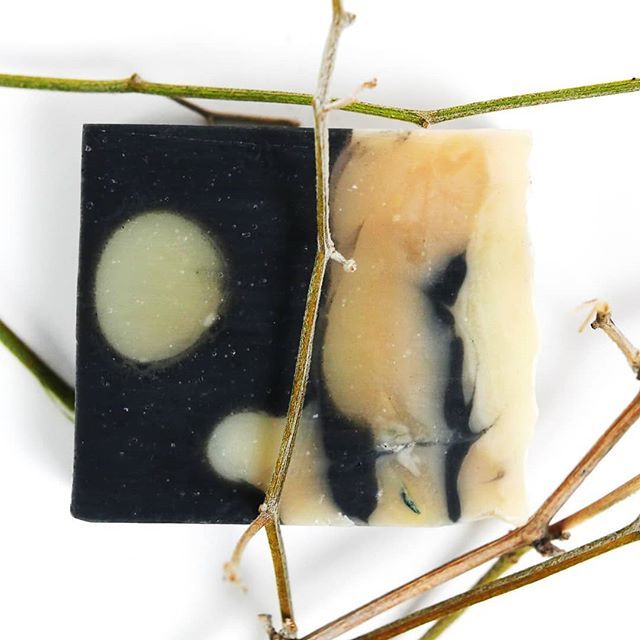 Crooked__Grin's tweet photo. New #product shoot with @watosoap 
Every item is handmade, natural, organic, and incredibly beautiful.  Follow them now and #treatyoself to some #beauty and #selfcare .
.
.
.

#photostudio #losangeles #dtla #vscocam #bath #bathtime #soap #art #sculpture #sessionphotography #… https://t.co/Y6ihu5ZHgq