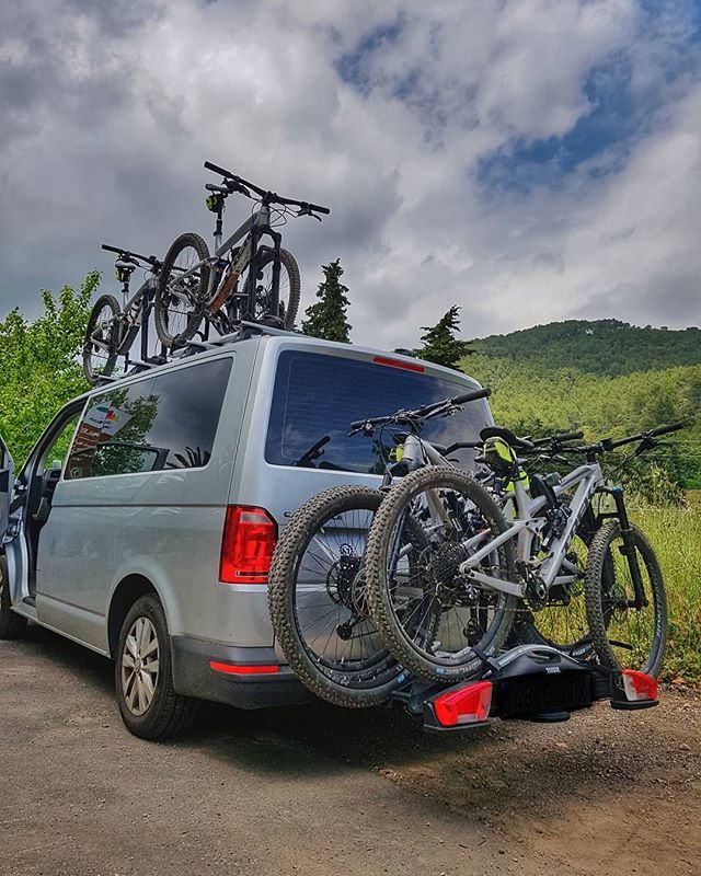 nabicor's tweet photo. Transport bikes + cyclists. 
Discovering the best places in Mallorca. Enjoying easy, medium and technical routes for all the levels, even beginners. 
Only private groups. Individual coaching MTB skills. Bespoke routes tailored for every one. 
More than 1… https://t.co/qACoFBsRPt https://t.co/oT9rEU2RhW