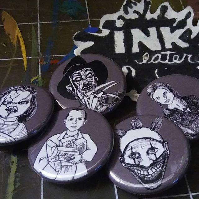inkeater's tweet image. Remember those secrets we'vee been keeping... SURPRISE! 😸 Still have a few more tricks up my sleeves, but its happening. ✌❤ To those who thought stickers hehehe...meybe! 😼😸 @status253 #buttonmaker #buttons #eleven #inkeater #strangerthings #creat… ift.tt/2GbfU3v