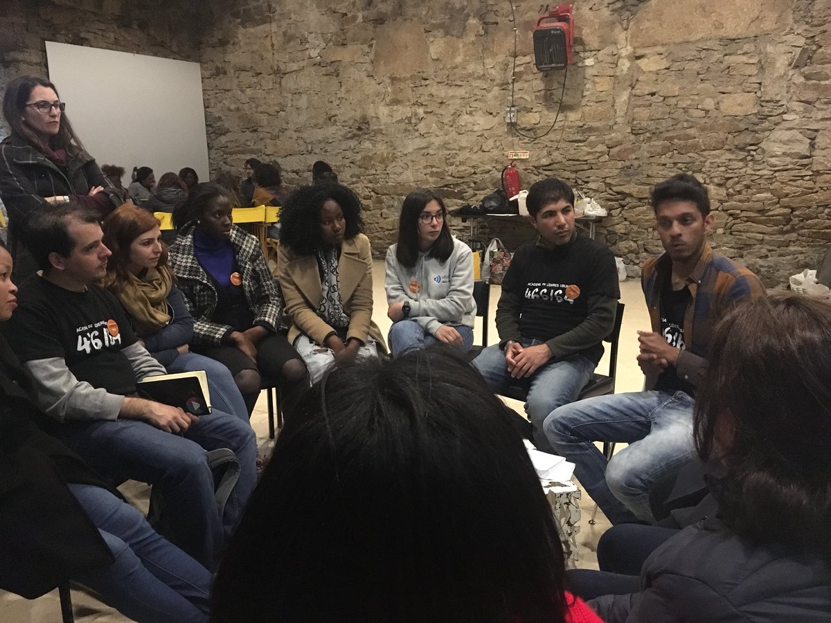 crisculgar's tweet photo. LA BIBLIOTECA HUMANA. Cada uno somos un libro con una historia diferente que ponemos al servicio de otros. Porque nuestras historias inspiran #AcademiaUbuntu #UBUNTU https://t.co/xO81Sc58GS