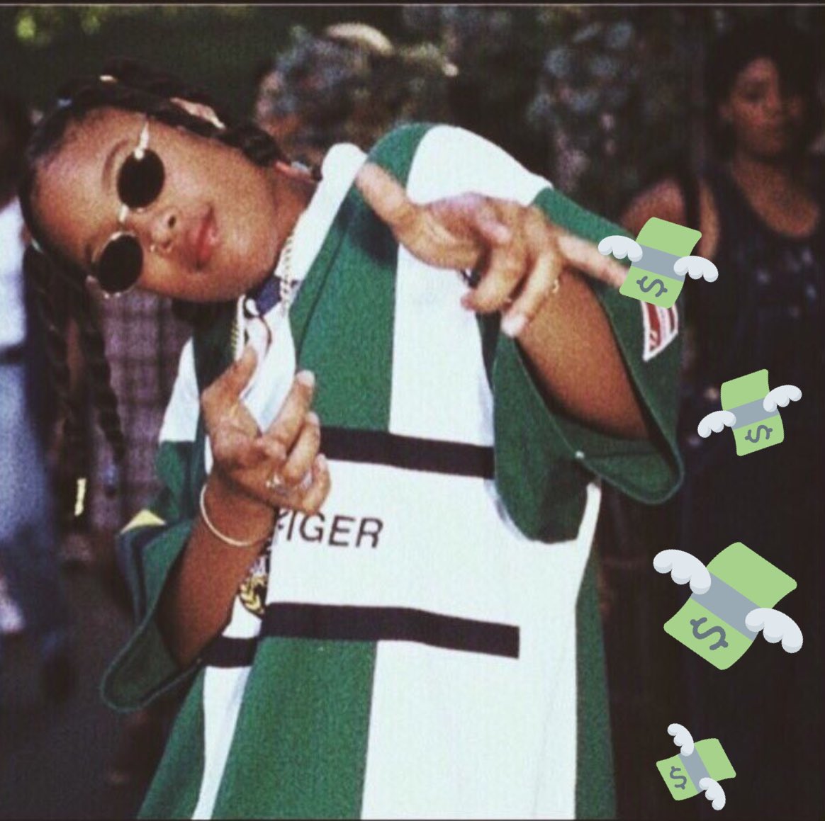 MSP__memes's tweet photo. after u spend $750 on an animation https://t.co/FSFq8q9ps4