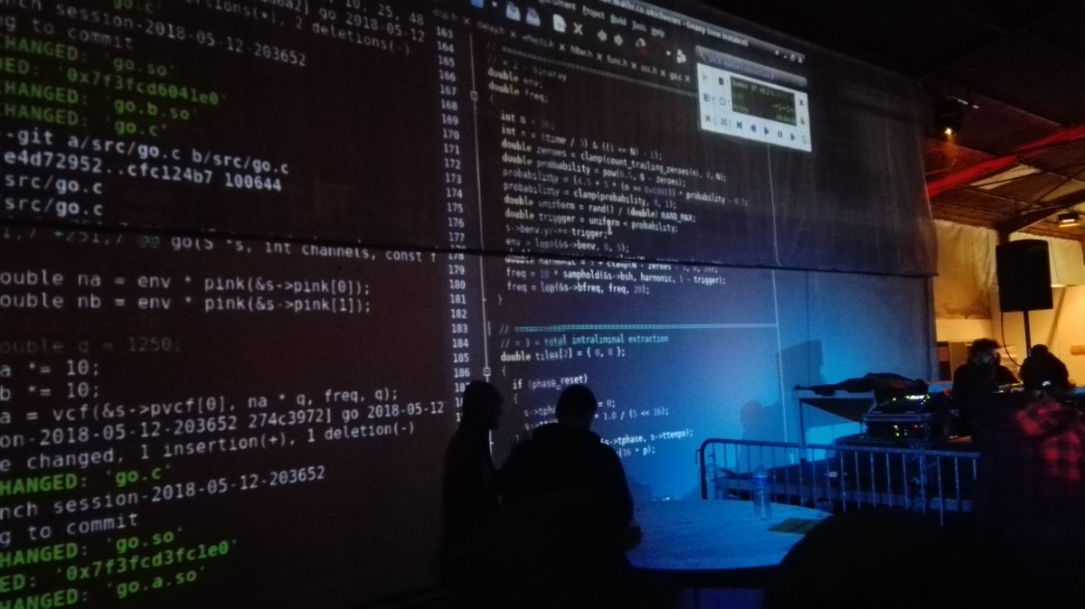 fo0_'s tweet photo. Concert en C. Ca dechire TOUT. #thsf2018 https://t.co/J3C7XyvBWw