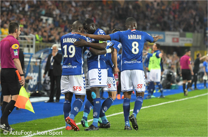 Video: Strasbourg vs Olympique Lyon Video: Strasbourg vs Olympique Lyon