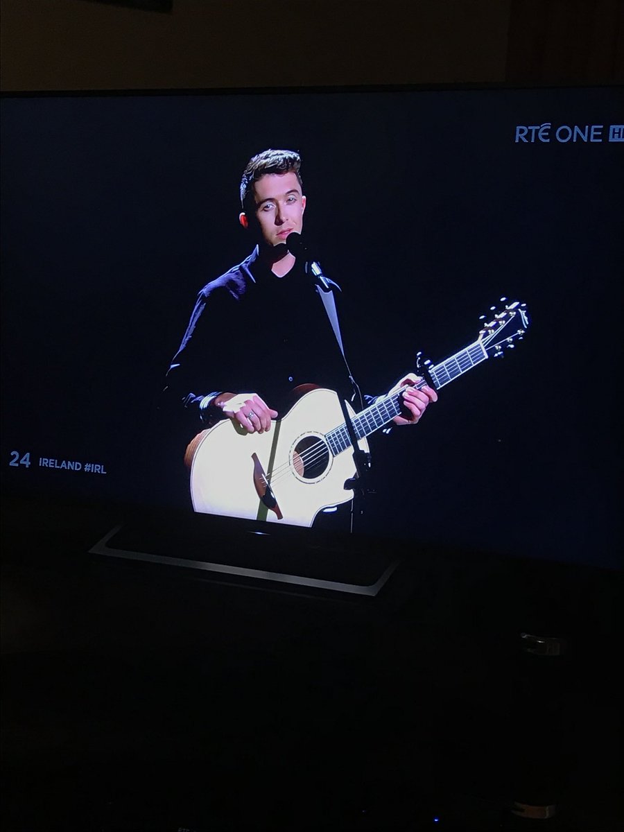 katieshox's tweet photo. YAAAAS GO RYAN!!! Doing the O’Shaughnessy name proud !! 👏🏻👏🏻👏🏻🇮🇪 #Eurovision https://t.co/7tmh0wS8Rx