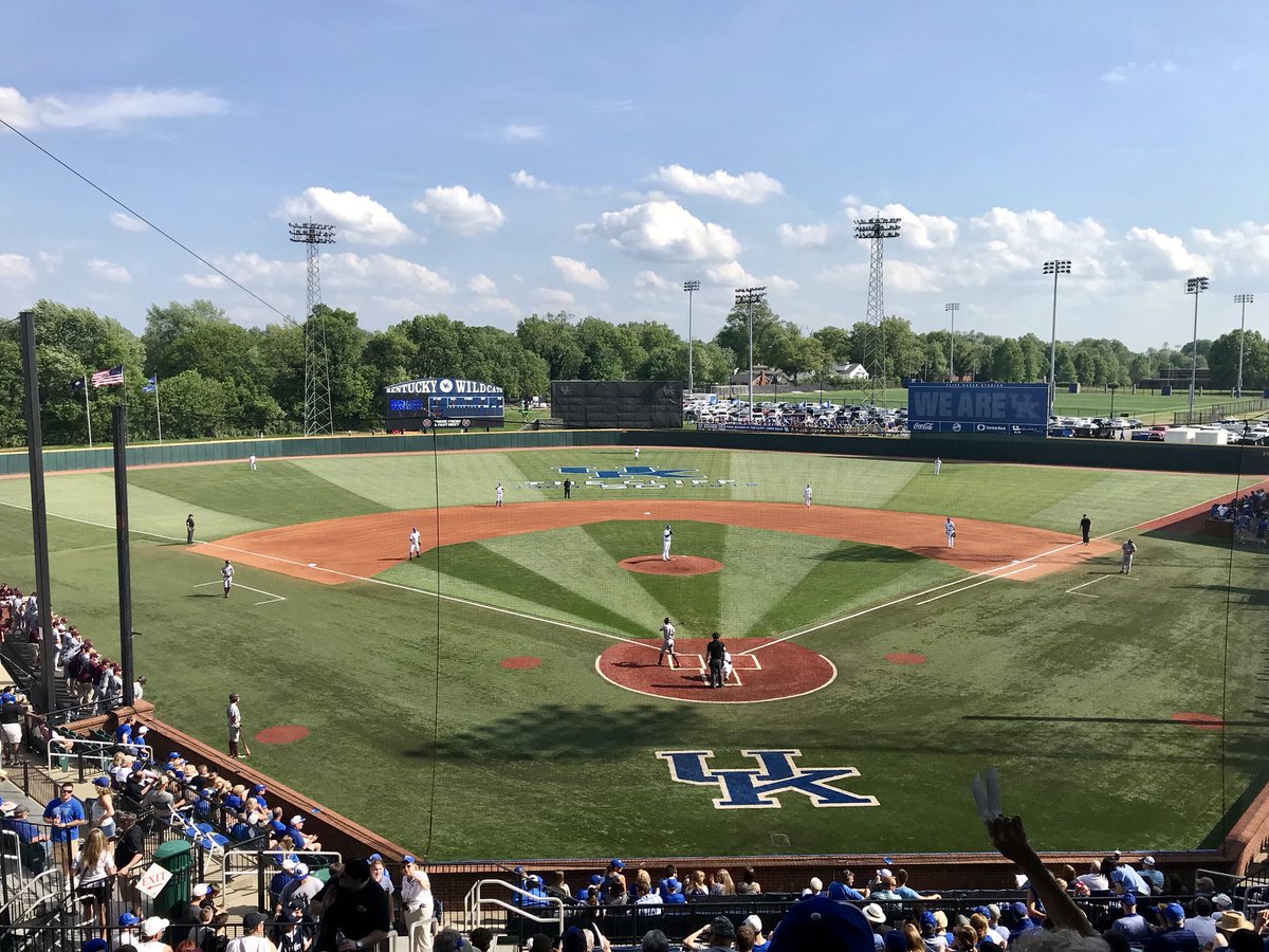 Is this heaven? No, it’s Lexington.  

Go Cats! #WeAreUK