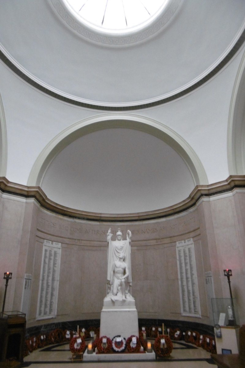 5thLackey's tweet photo. #Stockport #ArtGallery &amp; #WarMemorial #HallofMemory Memorial by #GilbertLedward 1925 symbolising Sacrifice &amp; the devotion of those who fell in the war, showing #Britannia, a soldier &amp; a slain serpent. https://t.co/FqpD5figrb