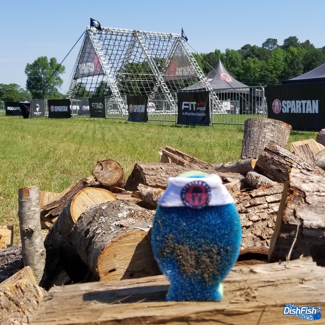 thedishfish's tweet photo. Great day today in Fayetville #northcarolina at  @SpartanRace - Got super sweaty &amp; dirty &amp; met a ton of hardcore #military vets who flew right by me but that's OK 🤣 Took a pic after washing off....just like I do in your sink! 

#spartanfayetville #spartan #spartanrace 💪#tough https://t.co/951KDwVWvA