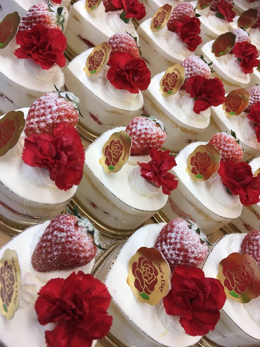 マリオネット売り子 Kozue Na Twitteru 母の日限定sweets ママはーと シンプルにスポンジと生クリームいちごサンドのショートケーキで今年は登場です 食用カーネーションが華やか ケーキ スイーツ パティスリー 市原市マリオネット パティスリーマリオ マリオネット売り子 Kozue Na Twitteru 母の日限定sweets ママはーと シンプルにスポンジと生クリームいちごサンドのショートケーキで今年は登場です 食用カーネーションが華やか ケーキ スイーツ パティスリー 市原市マリオネット パティスリーマリオ