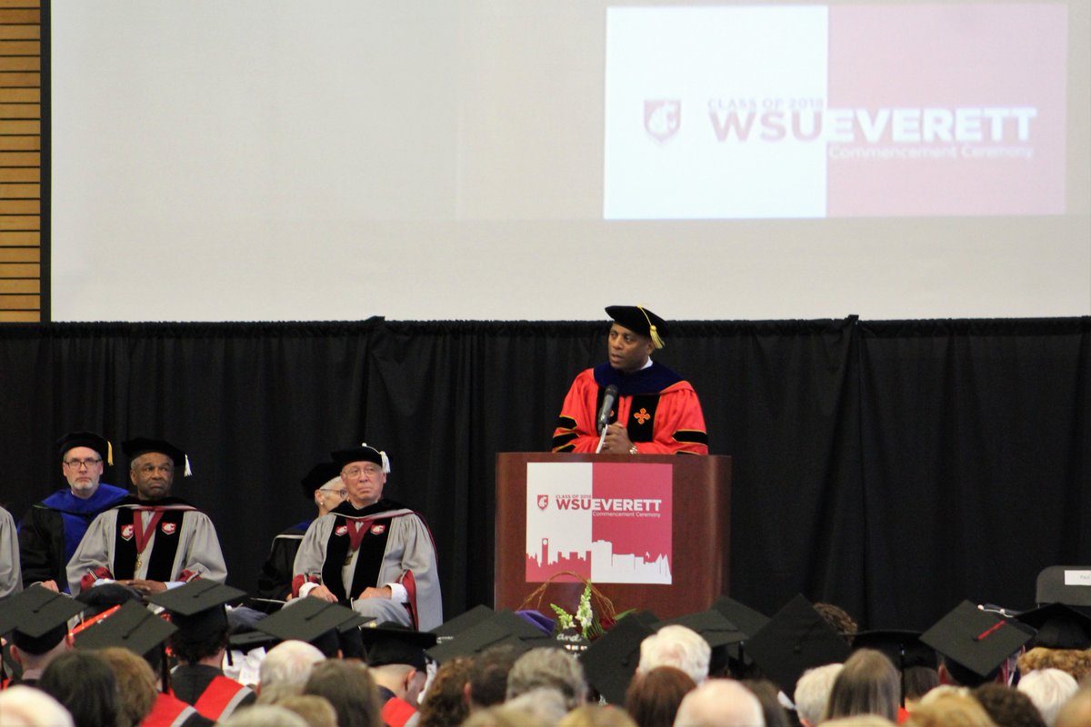 WSUEverett's tweet photo. “Each of you arrived at WSU Everett with a purpose. You arrived with dreams, goals, and ambitions. You set your sights on the goal of obtaining a degree and moving forward to strive for even more.” – Chancellor Paul Pitre #CougGrad https://t.co/Exoczn66pK