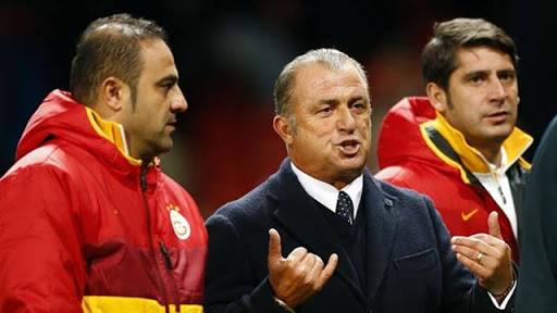 Ümit Davala : Kaldı 90 Dakika 💛♥️
Şampiyon Olmaya Geliyoruz İzmir 💛♥️

#KONSANTRASYON 
#BugünGünlerdenGALATASARAY 
#Hedef21 
#GalatasarayAilesiTakiplesiyor