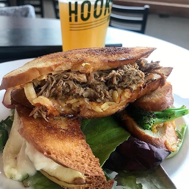 hookerbeercolt's tweet photo. Grilled Cheese flight w/Broccoli&amp;Cheddar, Apple&amp;Brie,  Pulled pork&amp;Smoked Gouda https://t.co/vBY7HngrvE https://t.co/NK8adj4FRj