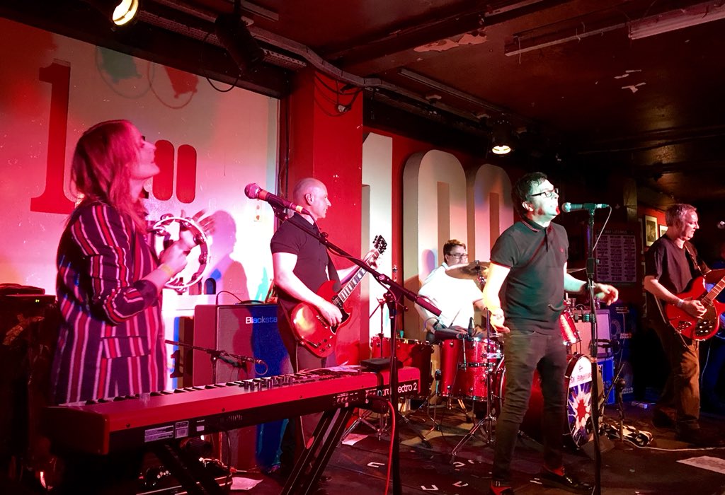 It’s all rocking here now <a href="/MarchOfTheMods/">March Of The Mods</a> <a href="/TeenageCancer/">Teenage Cancer Trust</a> <a href="/100clubLondon/">The 100 Club</a> celebrating £500,000 raised