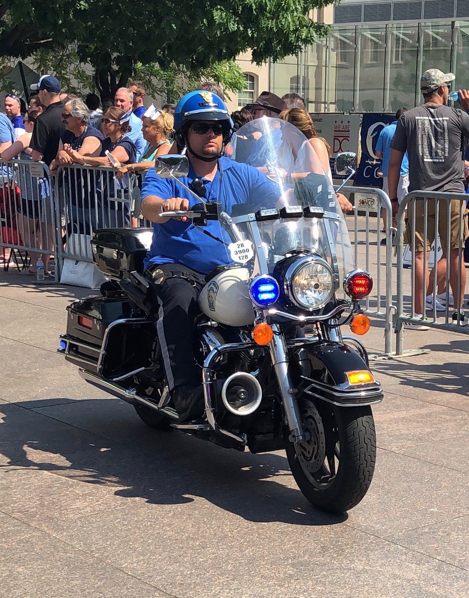 BergenfieldNJPD's tweet photo. DC bound and arrived. Thank you to all who participated in the #policeunitytour2018. Extremely proud of our members, Chief Madalone, Sgt. Duran, retired Sgt. DaCosta, PO Knapp, PO Brugger and T/C Brendlen. We ride for those who died. @BCPONJ @BergenfieldSD https://t.co/k6lYHq7vhl