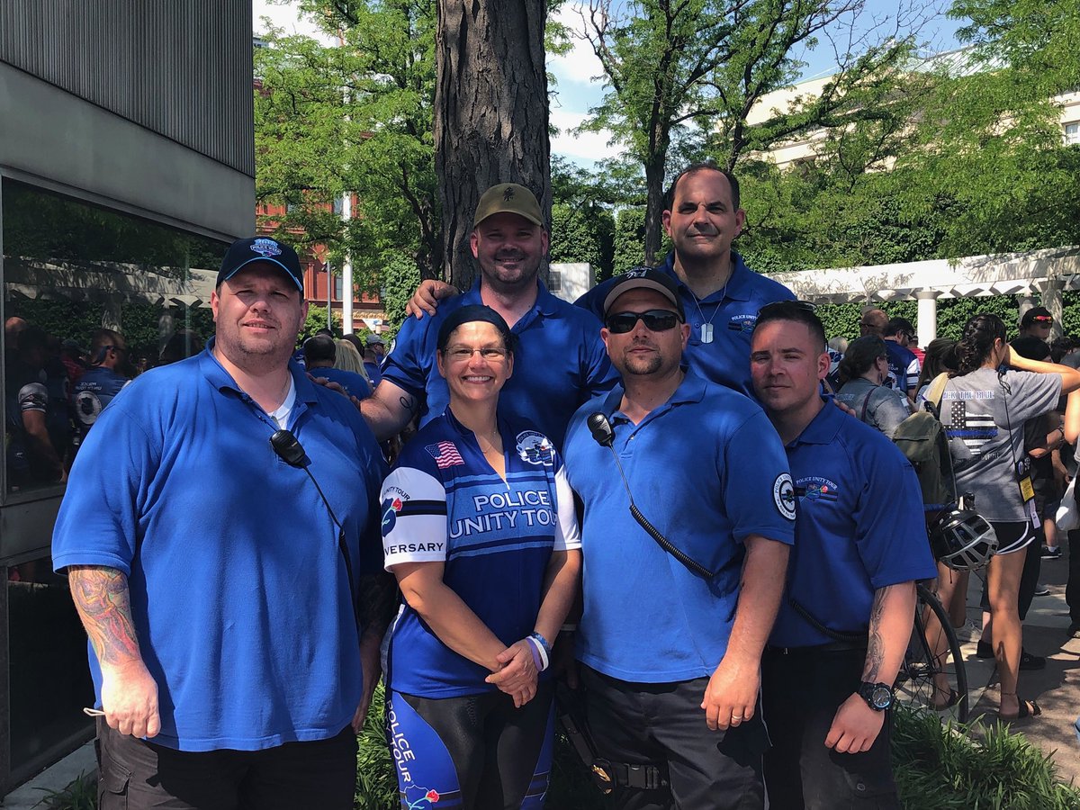 BergenfieldNJPD's tweet photo. DC bound and arrived. Thank you to all who participated in the #policeunitytour2018. Extremely proud of our members, Chief Madalone, Sgt. Duran, retired Sgt. DaCosta, PO Knapp, PO Brugger and T/C Brendlen. We ride for those who died. @BCPONJ @BergenfieldSD https://t.co/k6lYHq7vhl