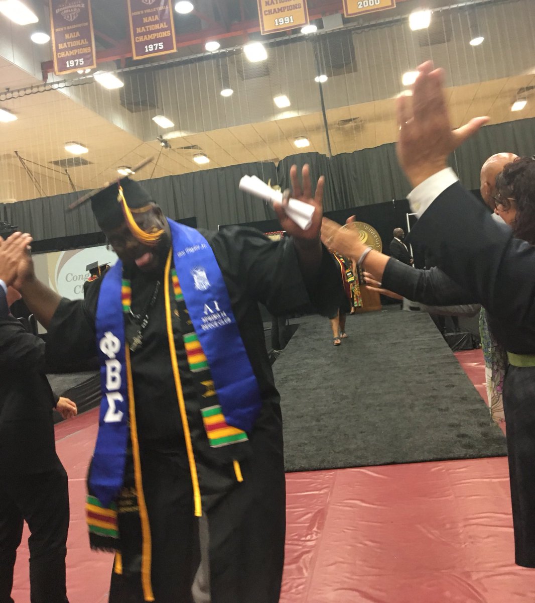 DrMFVazquez's tweet photo. @DominguezHills #1 in % and #2 in total enrollment of young African American student scholars amongst ALL @calstate and University of California campuses. African American Graduation excellence earlier today on the Dominguez Hills campus. Charge On! https://t.co/42uOdVnbFw