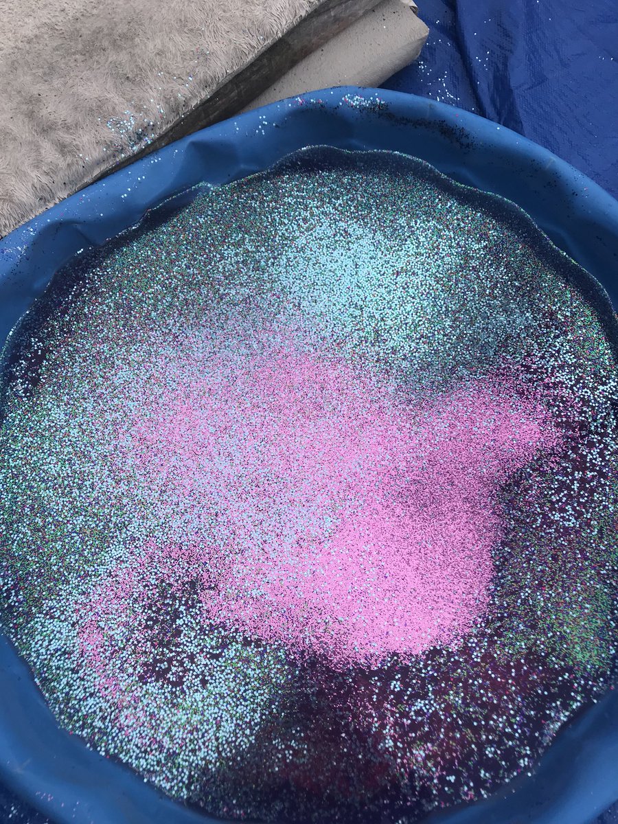 Lauren_See14's tweet photo. I was a #SparkleFish today with @Sakurapaws! Can’t wait to show you guys how these turned out! @sonic_cosplayer thank you for being our photographer! #glitter #sparkle #glitterbath https://t.co/4leJ4Jcntf