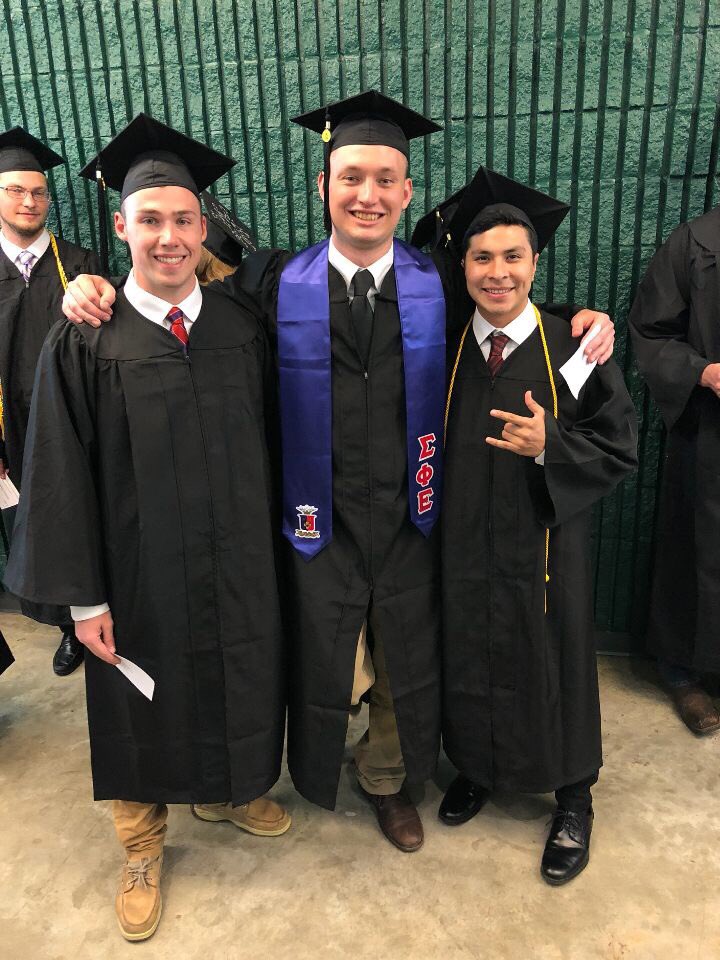 ATUSigEp's tweet image. Congrats to our ATU ‘18 Graduates Michael Nicholson, Jonathan Taylor and Miguel Nava! We are really proud of you and all of the other graduates from Arkansas Tech. Best of luck going forward! #VDBL #atu18