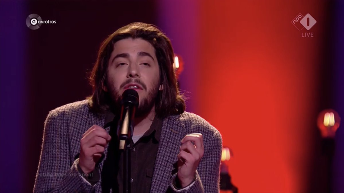 Ik heb t al gezien: wat mij betreft heeft Salvador Sobral uit Portugal dit jaar óók gewonnen... 😉
Echt gewéldig deze man!🎶
#songfestival2018 #ESC2018 #ESC