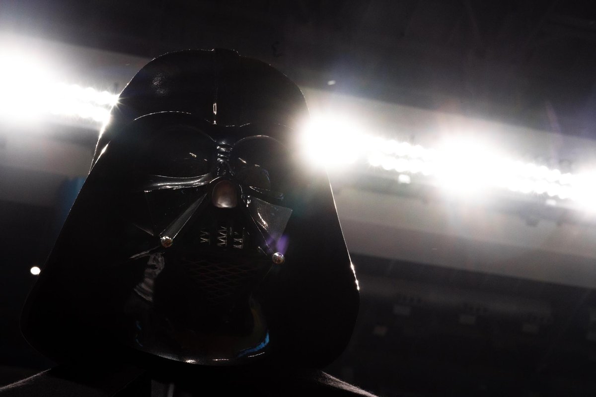 A win for the dark side. Series finale starts at 1:10PM tomorrow. 

#JuntosMiami | atmlb.com/2KVJgXu