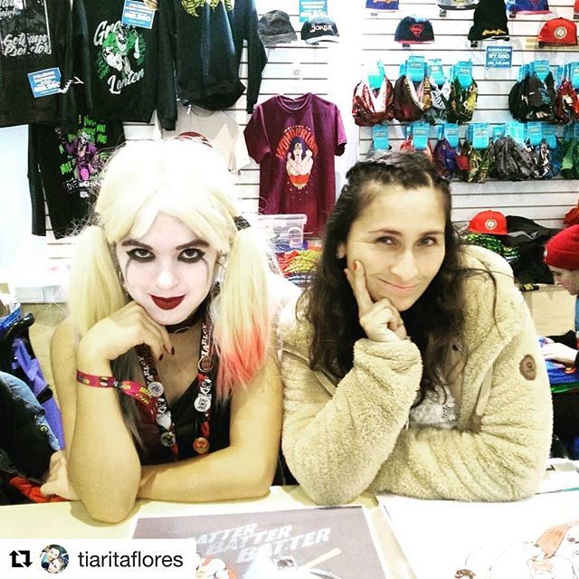 MangaCorta's tweet photo. #Repost @tiaritaflores with @get_repost
・・・
Con la amiga #harleyqueen disfrutando en la #comiconchile genial!!! https://t.co/l1Z5dt1rBD https://t.co/vcf8LdFXTq