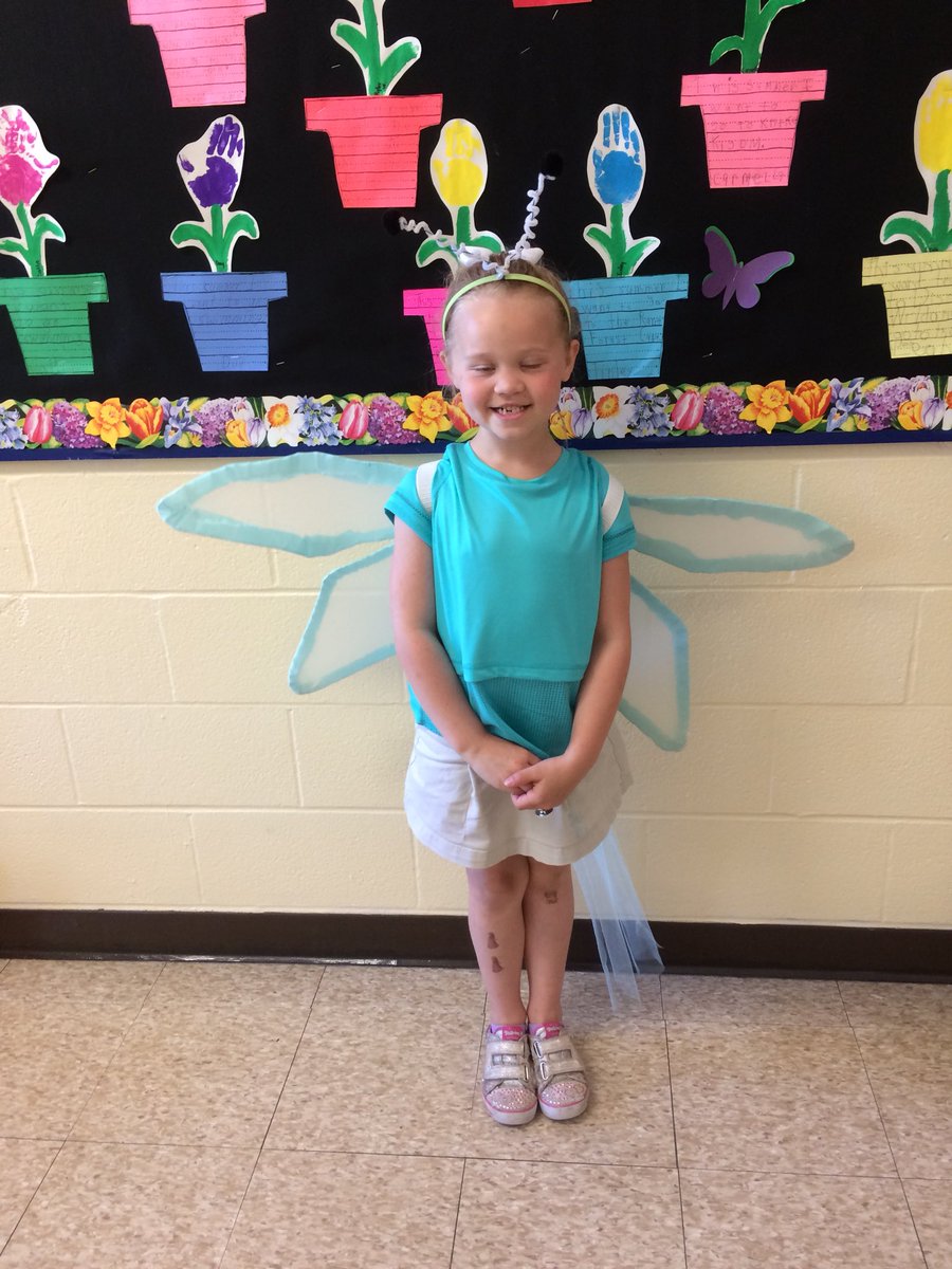 jeannemckinley4's tweet photo. Our βBugzβ Play was a huge success!#batesbears #bateselemjcps#Wearejcps https://t.co/UF1y3Z5jcq