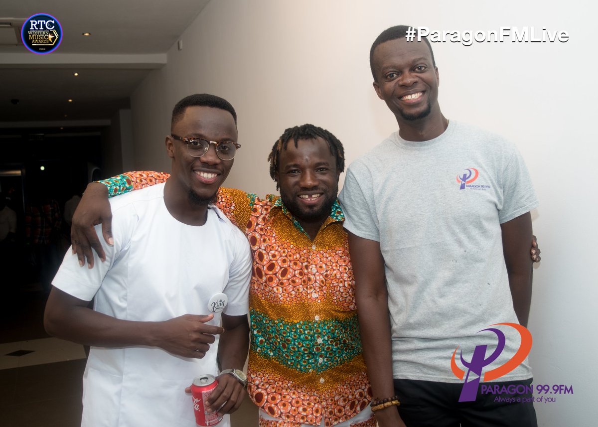 akyherb's tweet photo. L-R @iamayatullah Dj @YaoMawutorFianu
Western Music Awards #PARAGONfmlive https://t.co/DcQt36UKsJ