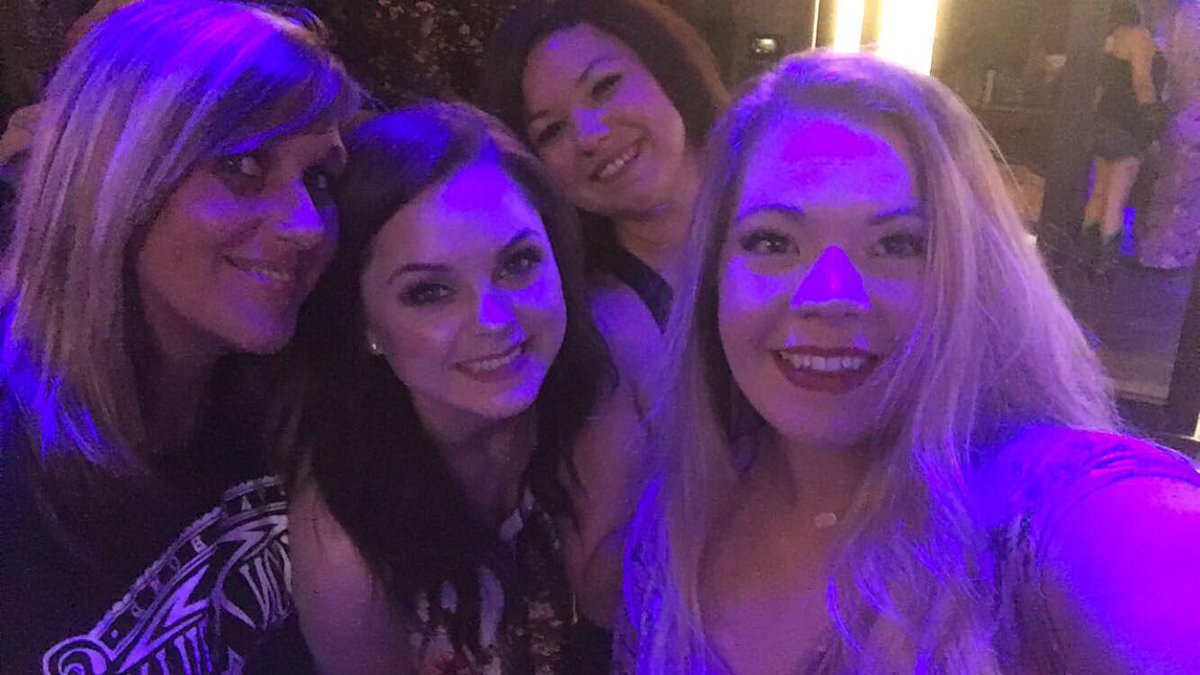 emilydriverzta's tweet photo. #OleRedNashville https://t.co/qCtcNzmkMD