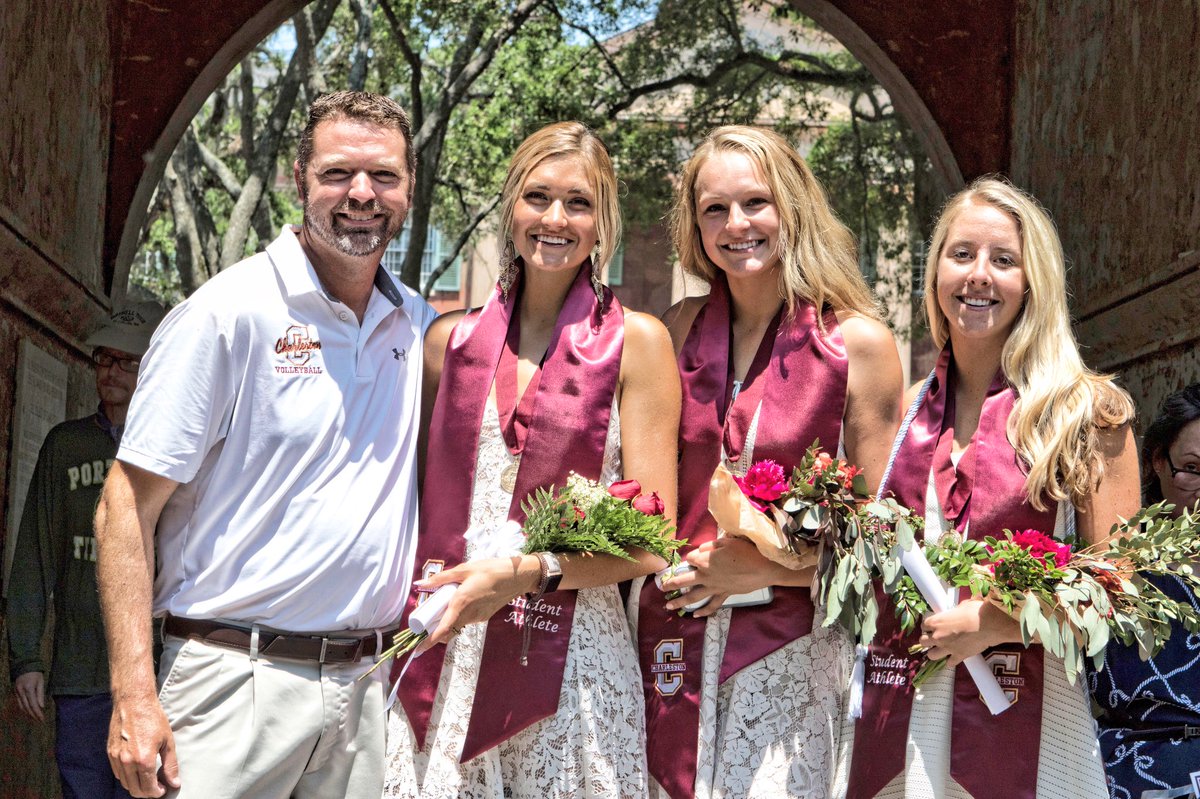 CofCVolleyball's tweet photo. @CofCVolleyball Head Coach Jason Kepner with seniors Jane Feddersen (Marketing), Krissy Mummey (Business Administration) and Lauren Hollman (Biology). All graduated with honors at #CofC2018 π https://t.co/CMR2036AnK