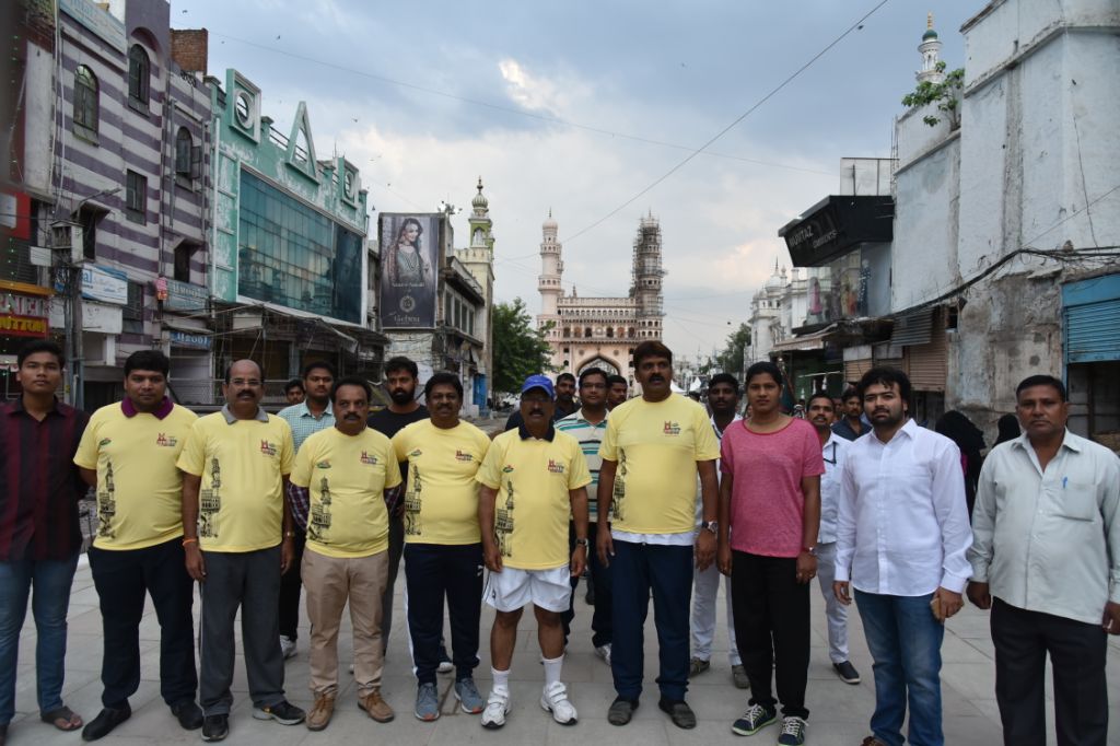 CHARMINAR_GHMC's tweet photo. Great Turnout for Hyderabadi Heritage! A huge thanks to all the visitors, Participants, runners @CommissionrGHMC @acit_ghmc @KTRTRS @MinIT_Telangana @zcsz_ghmc @zcwz_ghmc @GHMCOnline @bonthurammohan https://t.co/Z4j77xtDLR