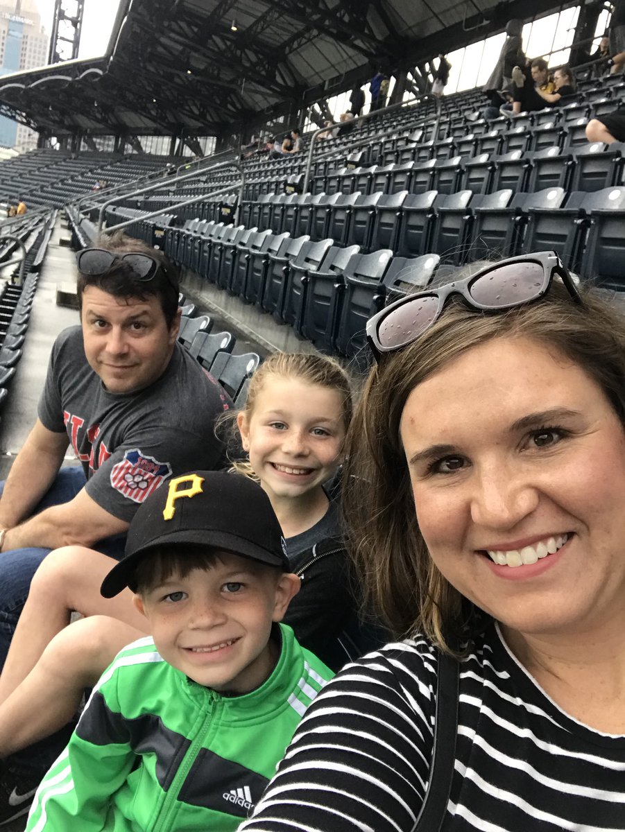IRE_abrown's tweet photo. Spending some much needed family time at a Pirates Game!  #LETSGOBUCS https://t.co/nh67aaeZUG