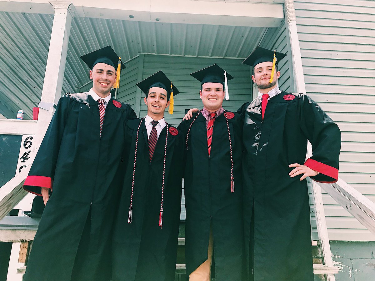 AcaciaCalUPA's tweet photo. Congrats on these 4 men on graduating today! 
#solive https://t.co/ow1IP2uXoX