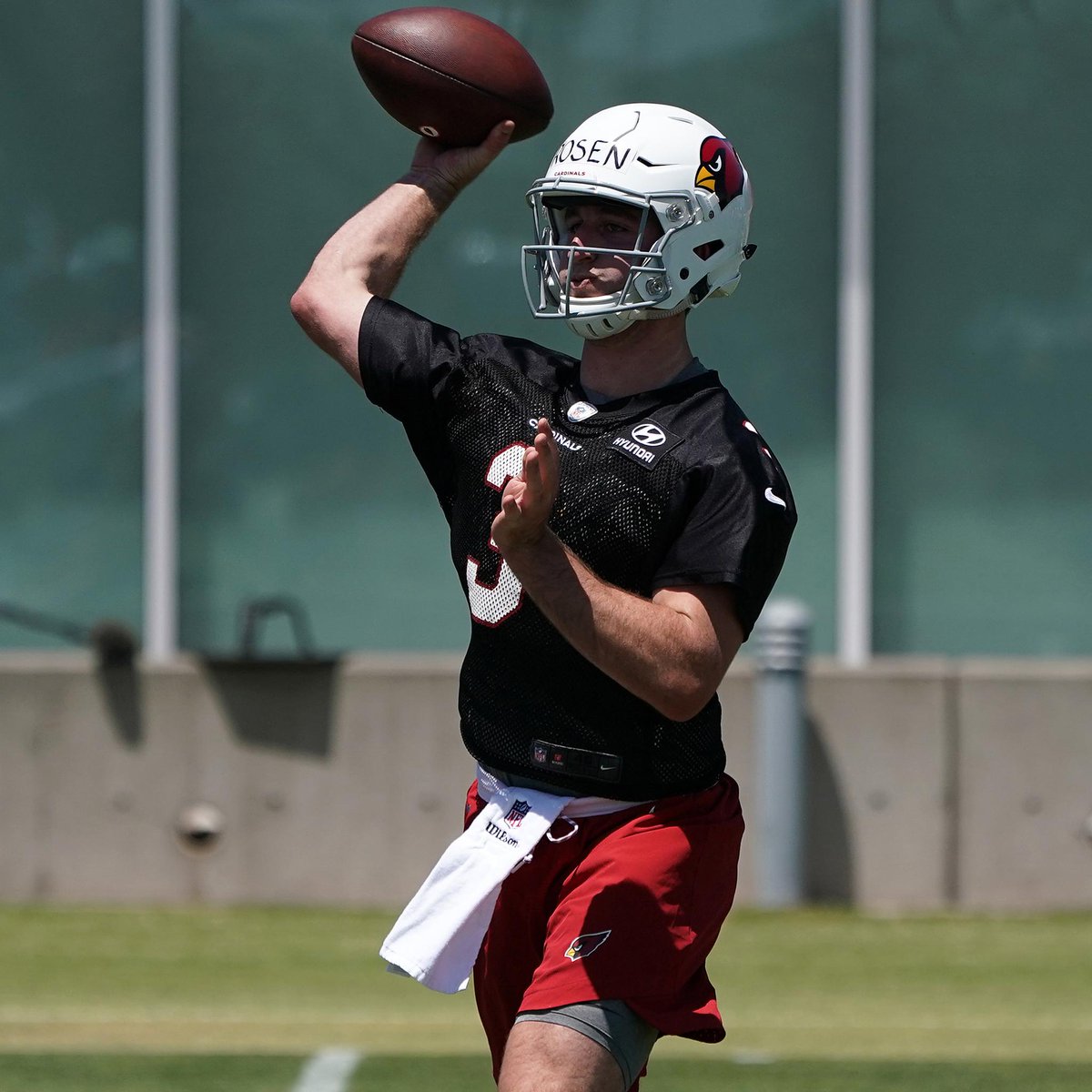 NFL's tweet photo. .@josh3rosen’s slinging it at @AZCardinals rookie camp! 🌵(by @Oikos)

#fuelyourhustle https://t.co/Vbl8d65LHJ