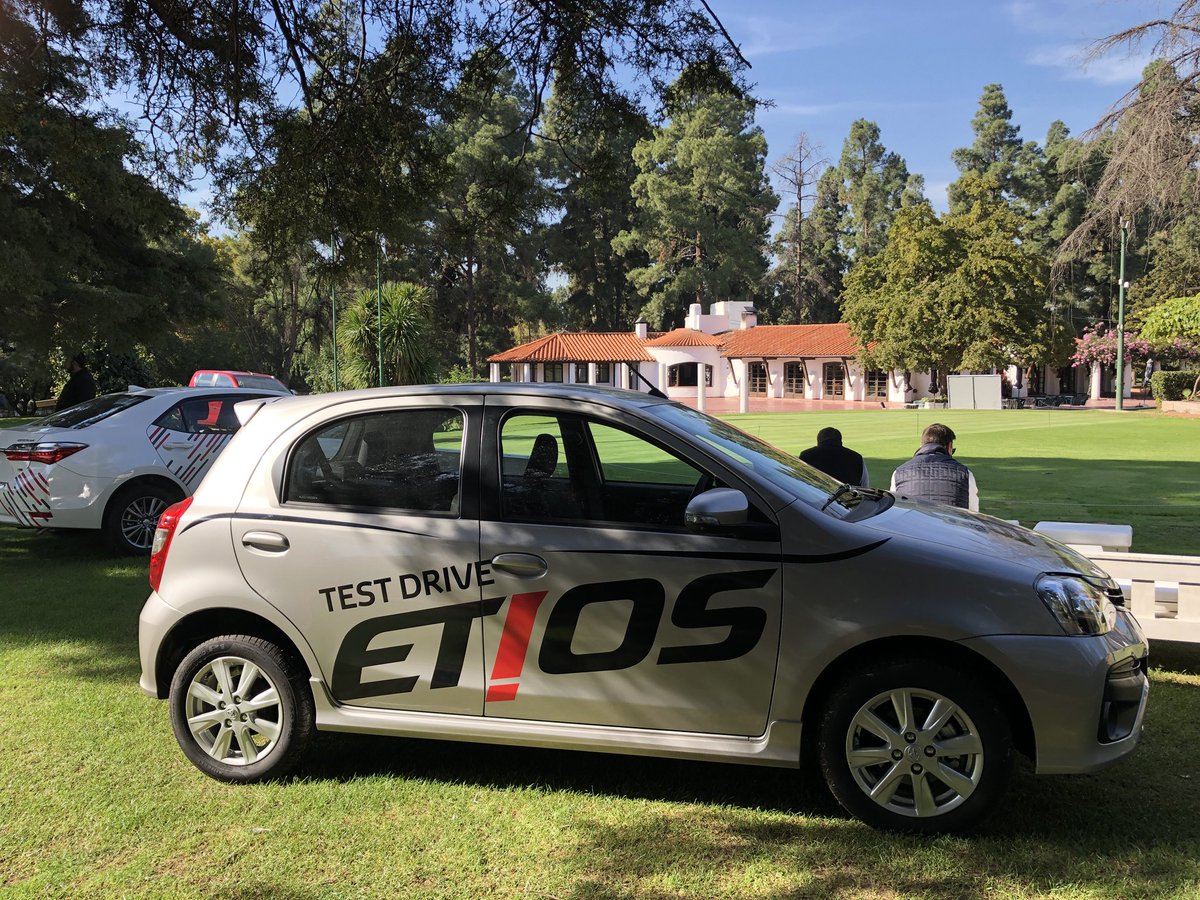 GolfClubAndino's tweet photo. ⚠️ Compartimos los horarios de las salidas de la segunda y última vuelta del Campeonato Mendocino 2018 “Toyota Yacopini” ⛳️🏌️‍♂️ https://t.co/V5whqfC0tT