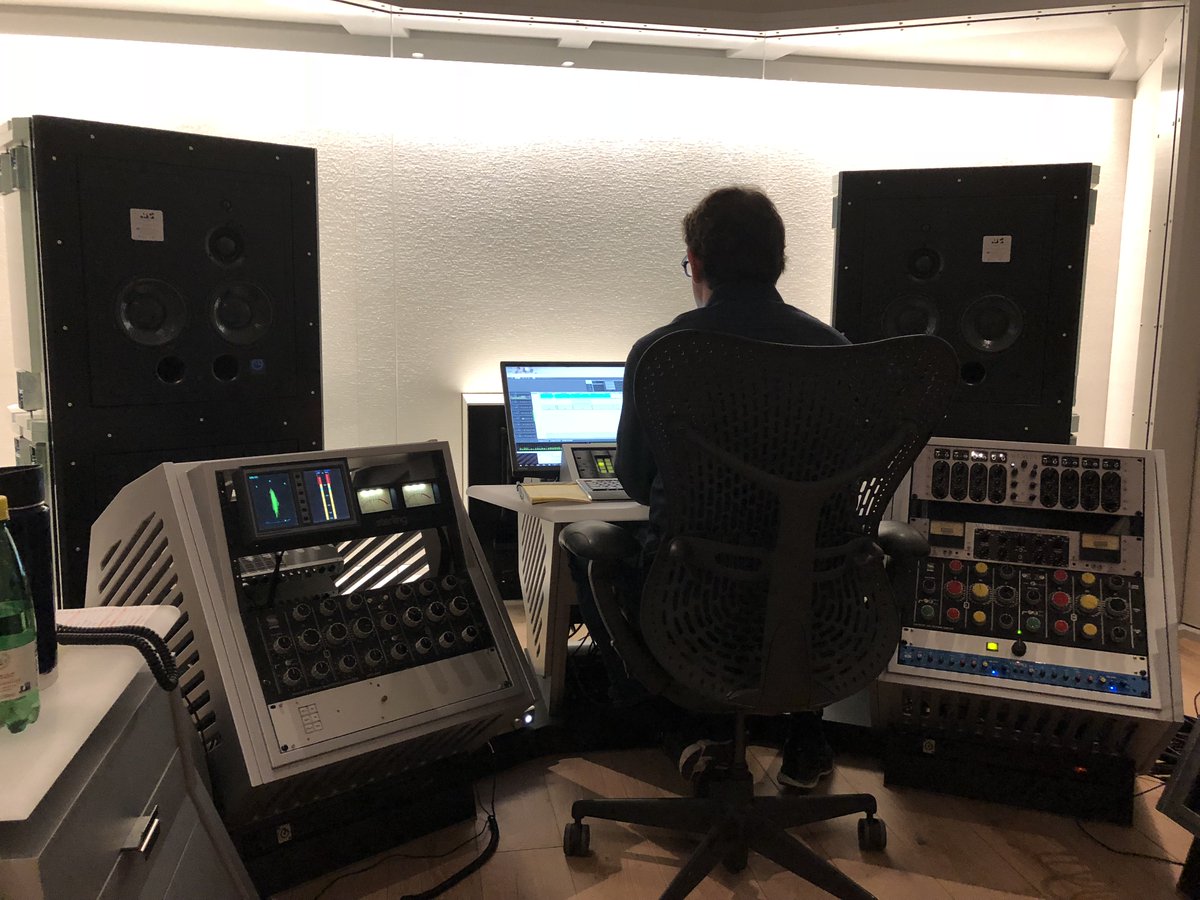 musicaallegra2's tweet photo. マスタリングだん!
#SterlingSoundNJC #RandyMerrill #ATC https://t.co/nZL2pHUC8H