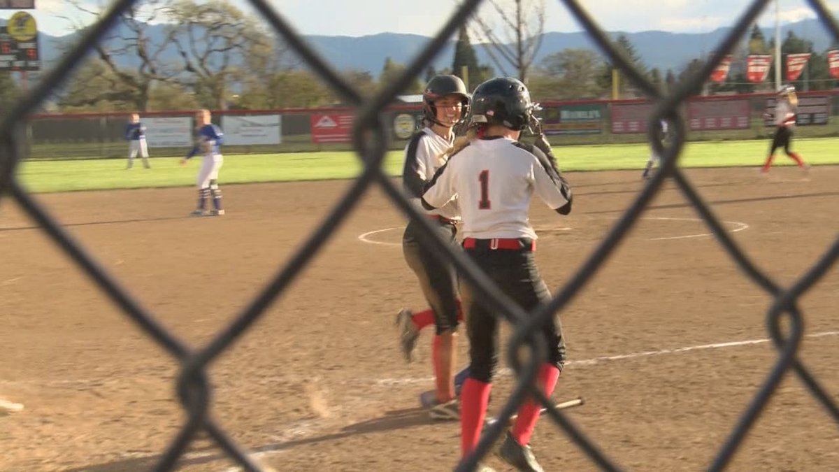 KDRVSports's tweet photo. 🌪️ OUTRIGHT CHAMPS 🌪️

With sweep of Roseburg &amp; Grants Pass' loss, the North Medford softball team wins the Southwest Conference title all to themselves. 

Playoffs begin May 21. https://t.co/8OupWKxRCm
