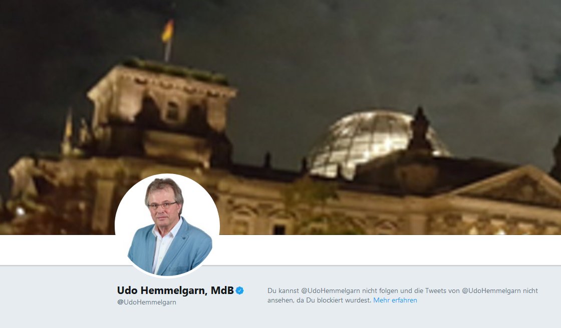 karatkievich's tweet photo. Wie zu sehen blockiert die #AfD Account von Personen deren Meinungen ihnen nicht gefallen, per Liste ein so genannter #Angstblock.
Interesannt für eine Partei, deren Mitglieder sich beschweren, wenn jemand wie @janboehm eine Liste mit rechten Accounts veröffentlicht.
#afdwuergt https://t.co/1gtxRkidWC