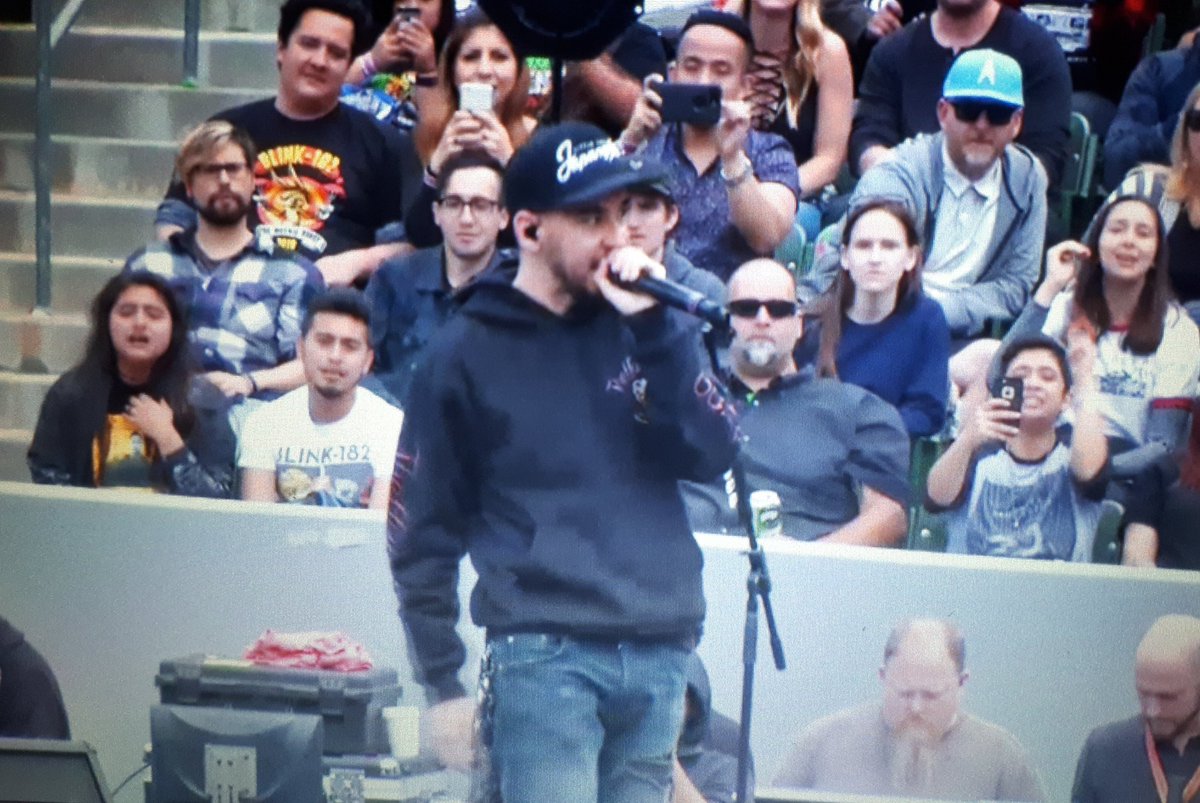 #WeLoveYouMikeShinoda #WeenieRoast #PostTraumaticTour #Kroqweenieroast